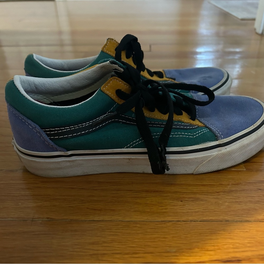 vans
